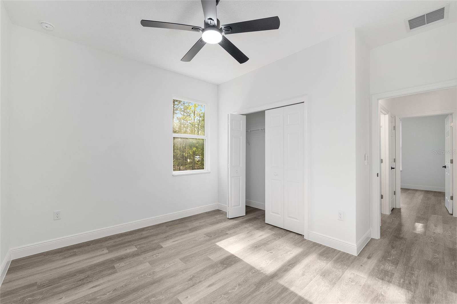 ROLLING HILLS UN 01 - Residential