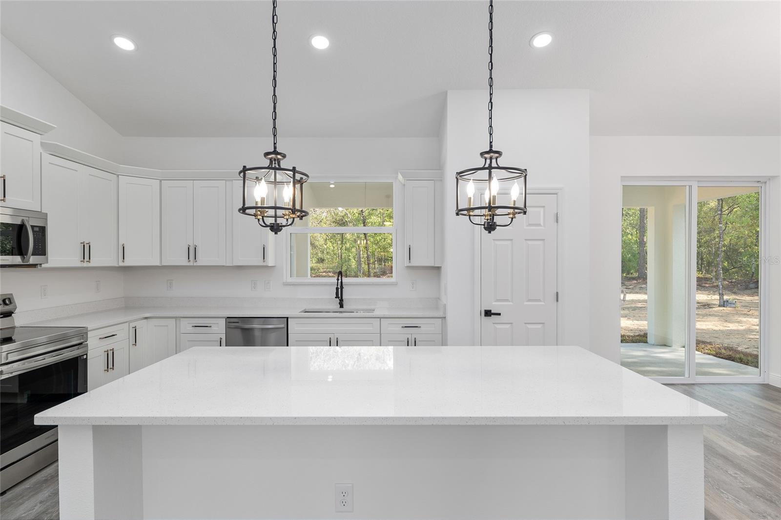 ROLLING HILLS UN 01 - Residential