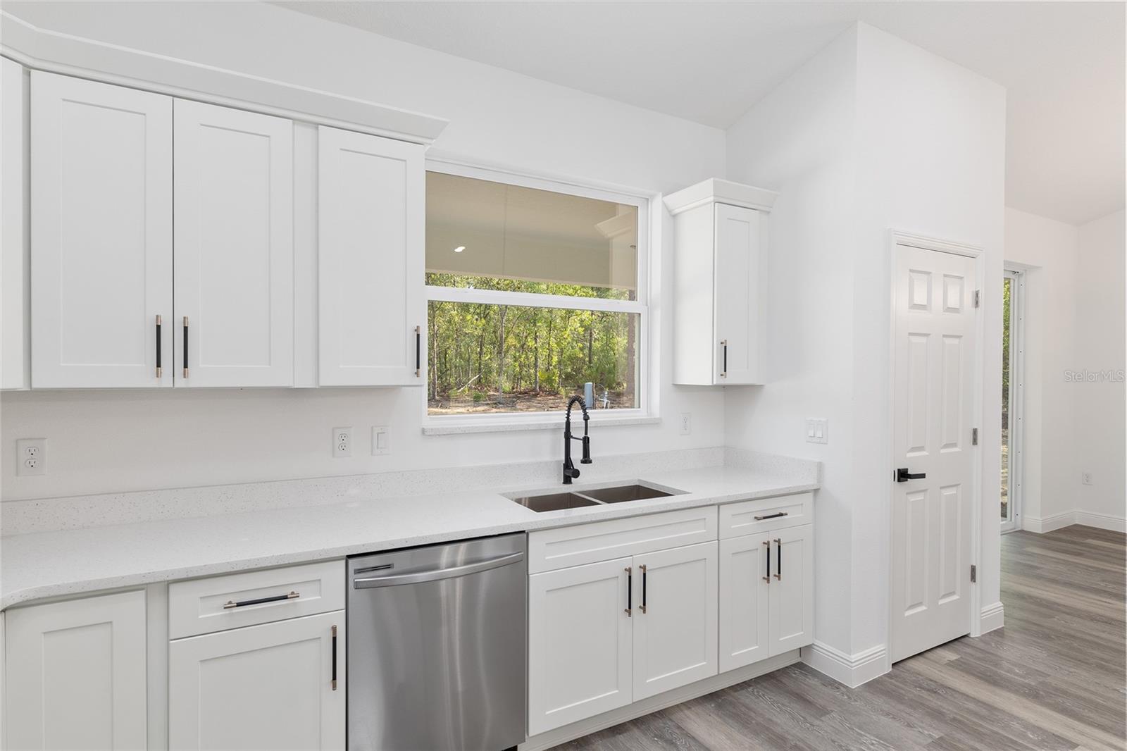 ROLLING HILLS UN 01 - Residential