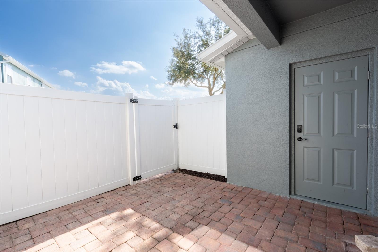 GROVELAND WATERSIDE POINTE PH 01 - Residential