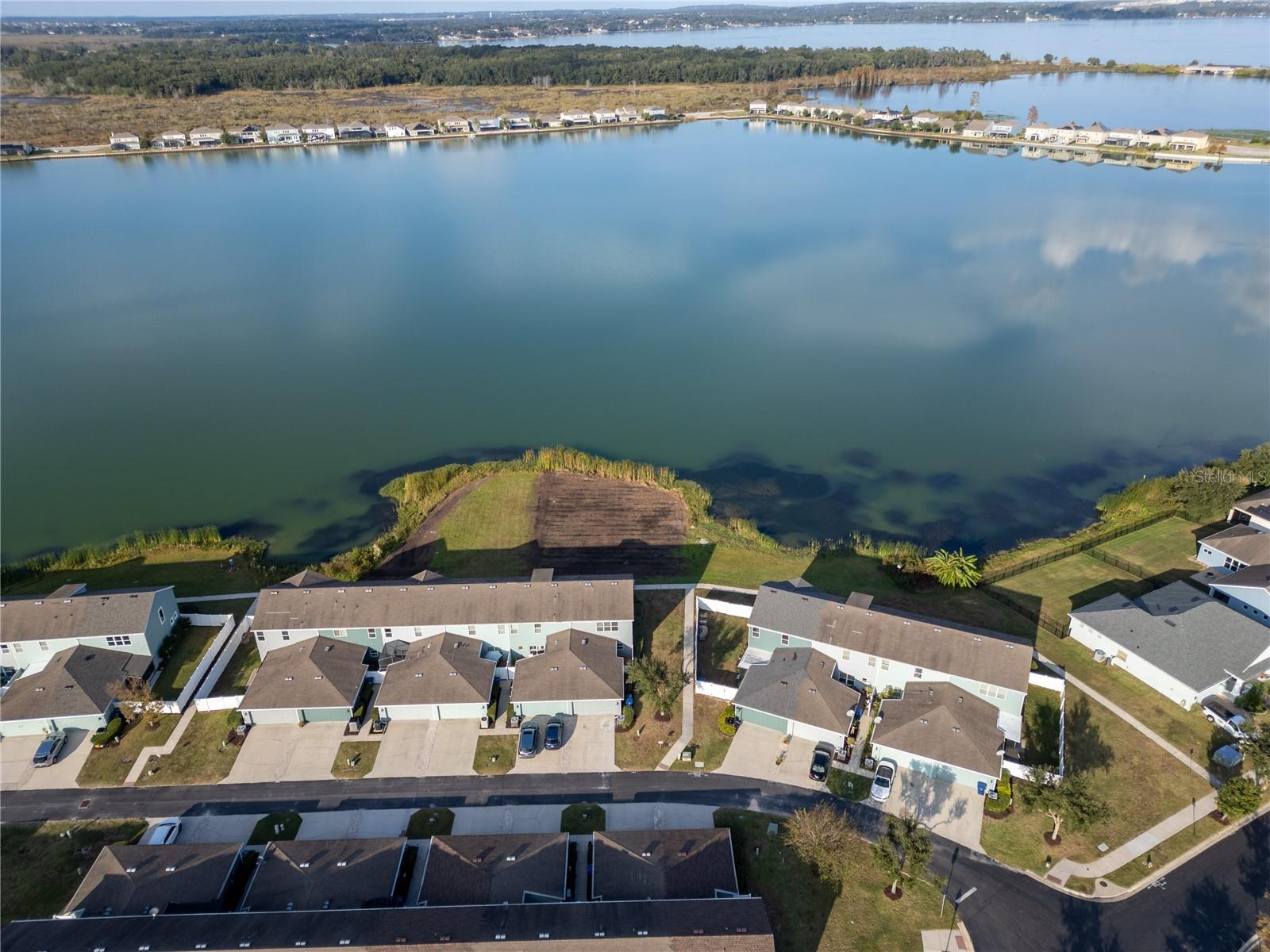 GROVELAND WATERSIDE POINTE PH 01 - Residential