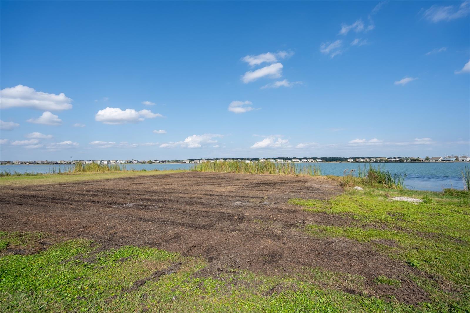 GROVELAND WATERSIDE POINTE PH 01 - Residential