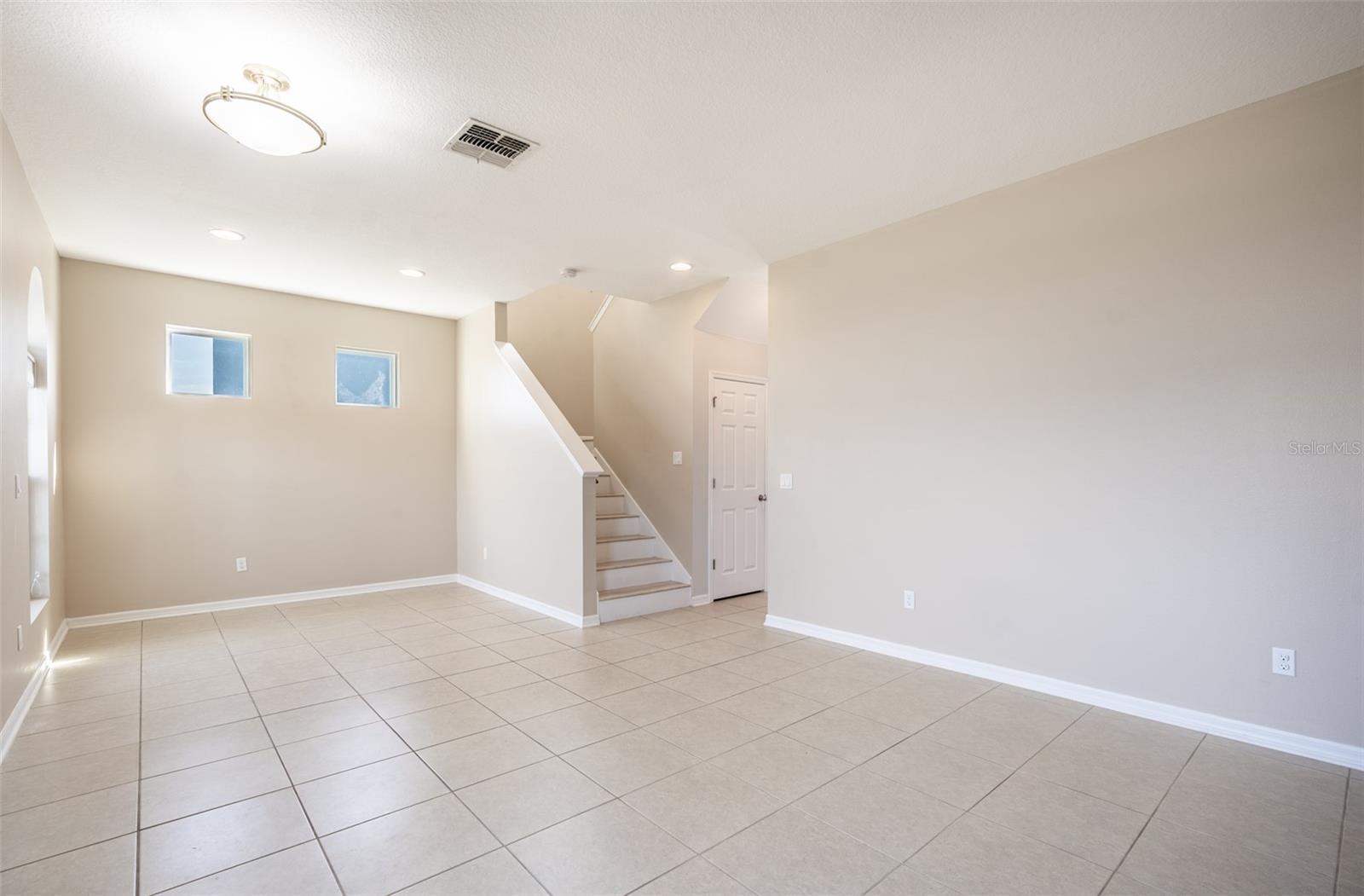 GROVELAND WATERSIDE POINTE PH 01 - Residential