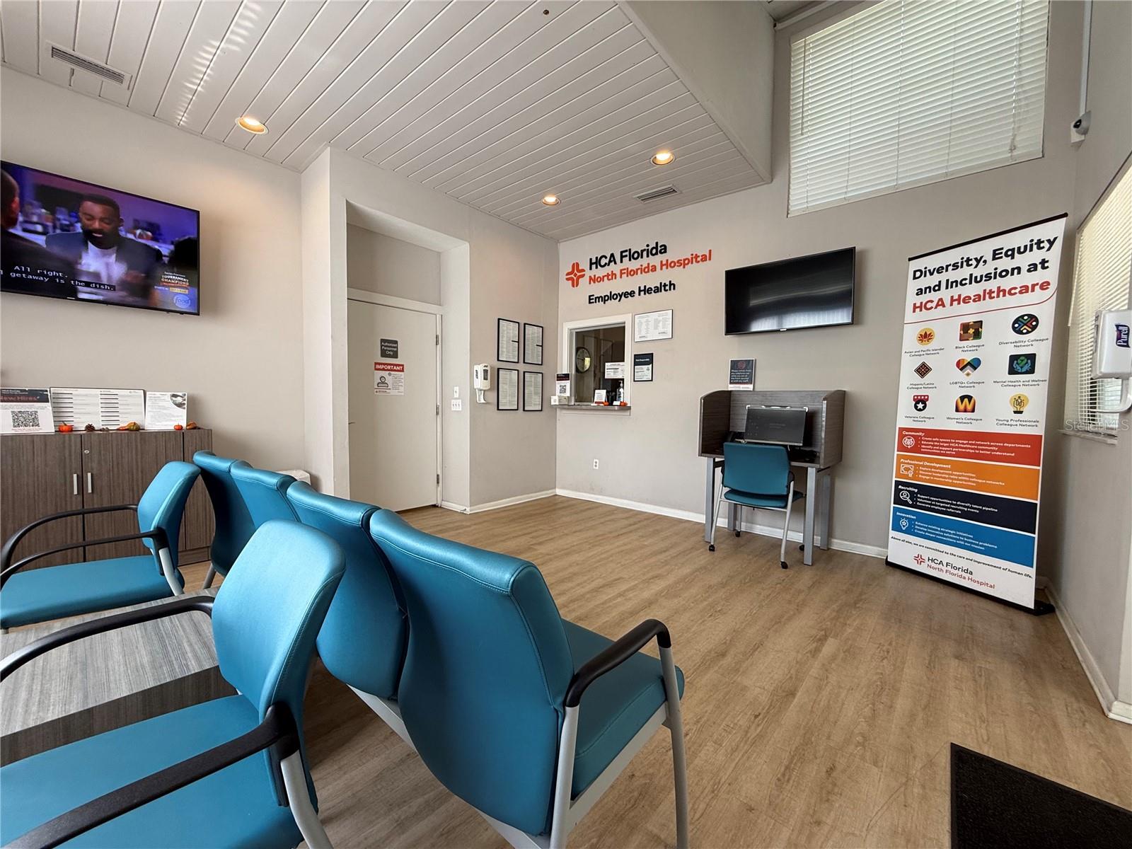 PARK AVE CONCOURSE - Commercial Lease