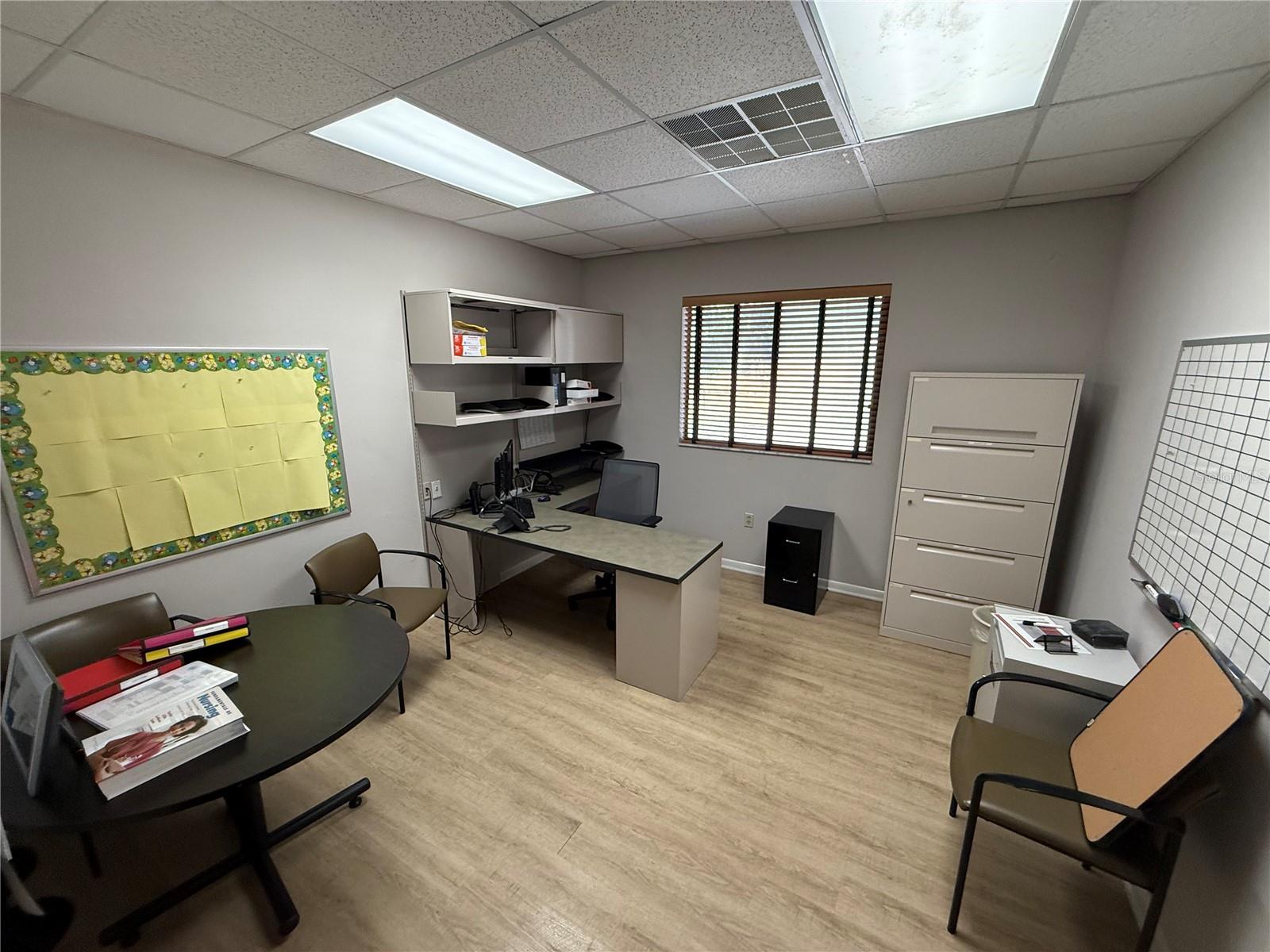 PARK AVE CONCOURSE - Commercial Lease