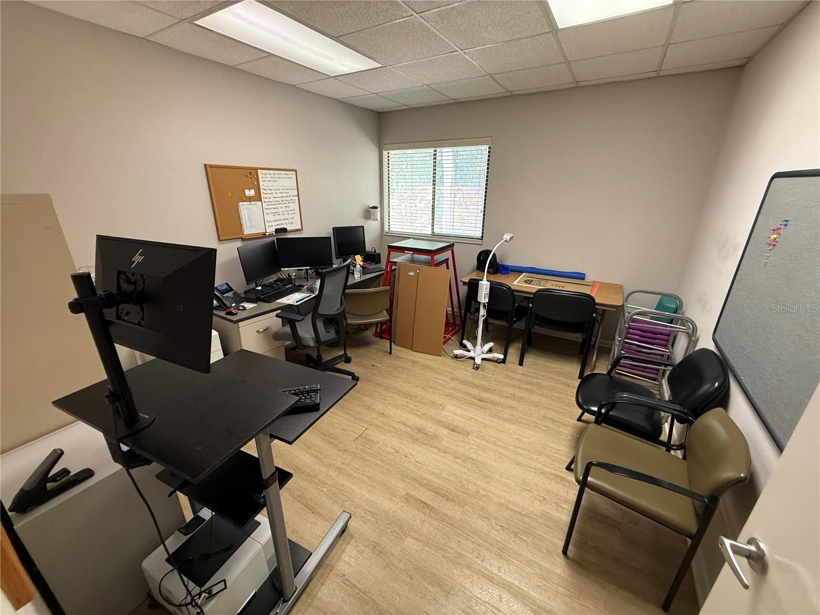 PARK AVE CONCOURSE - Commercial Lease