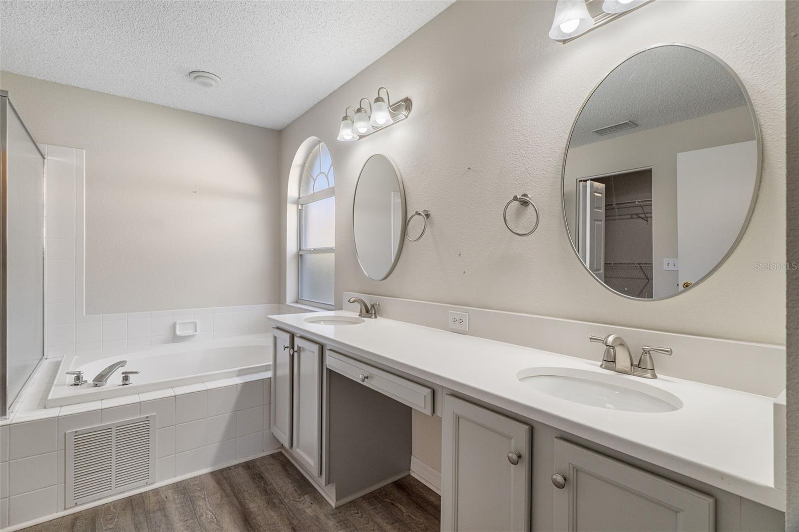 HERITAGE PINES VILLAGE 19 - Residential