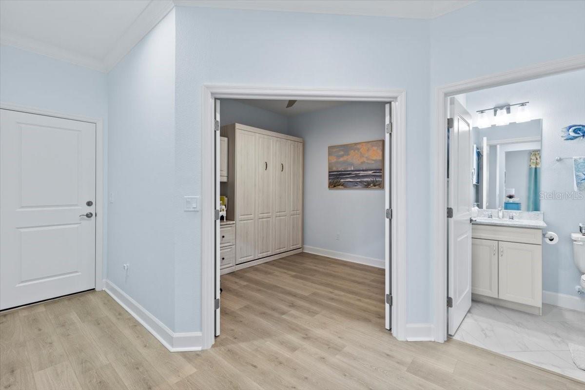 LATITUDE/DAYTONA BEACH CLOAR - Residential