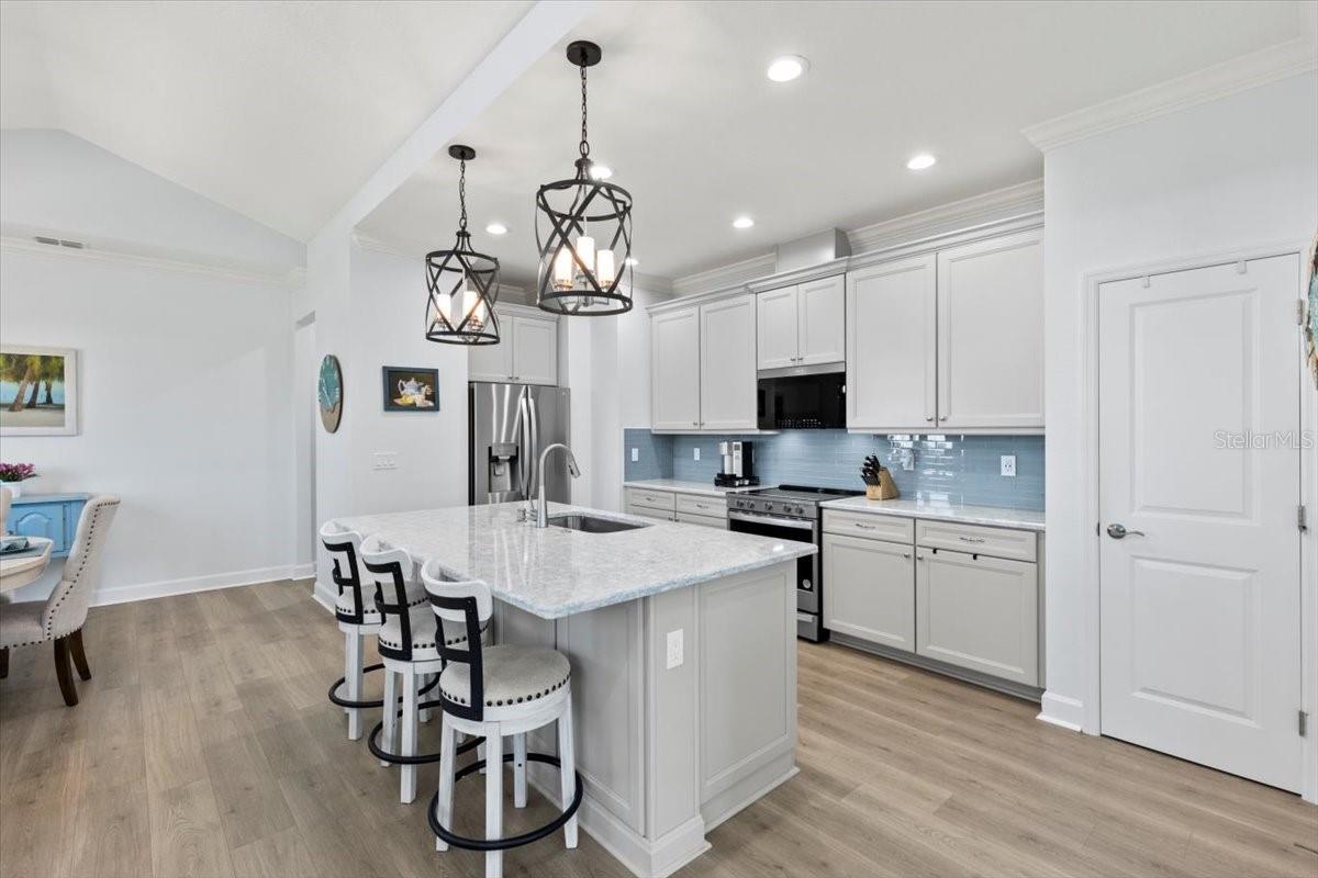 LATITUDE/DAYTONA BEACH CLOAR - Residential