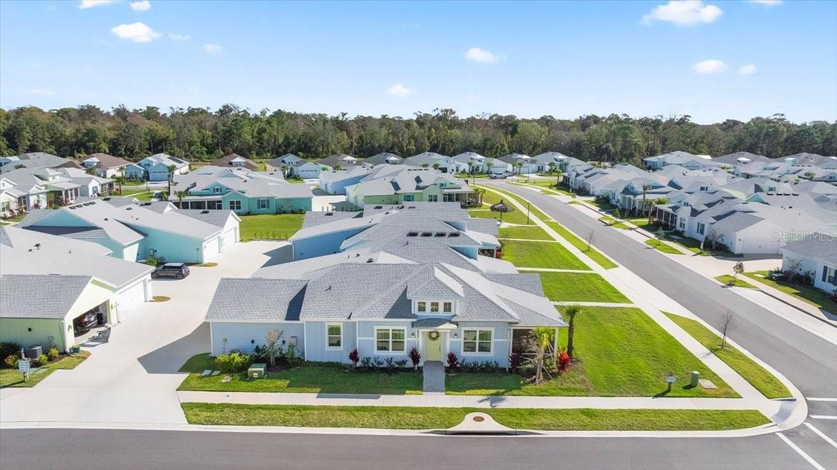 LATITUDE/DAYTONA BEACH CLOAR - Residential