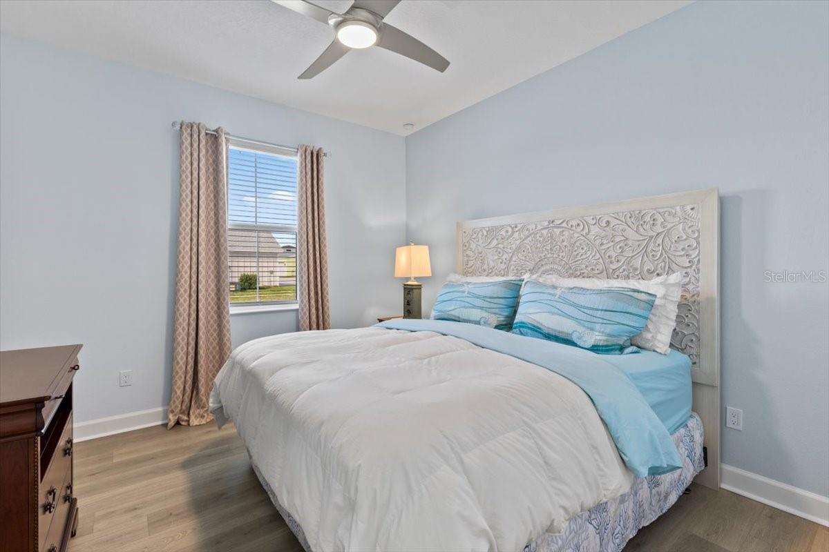 LATITUDE/DAYTONA BEACH CLOAR - Residential