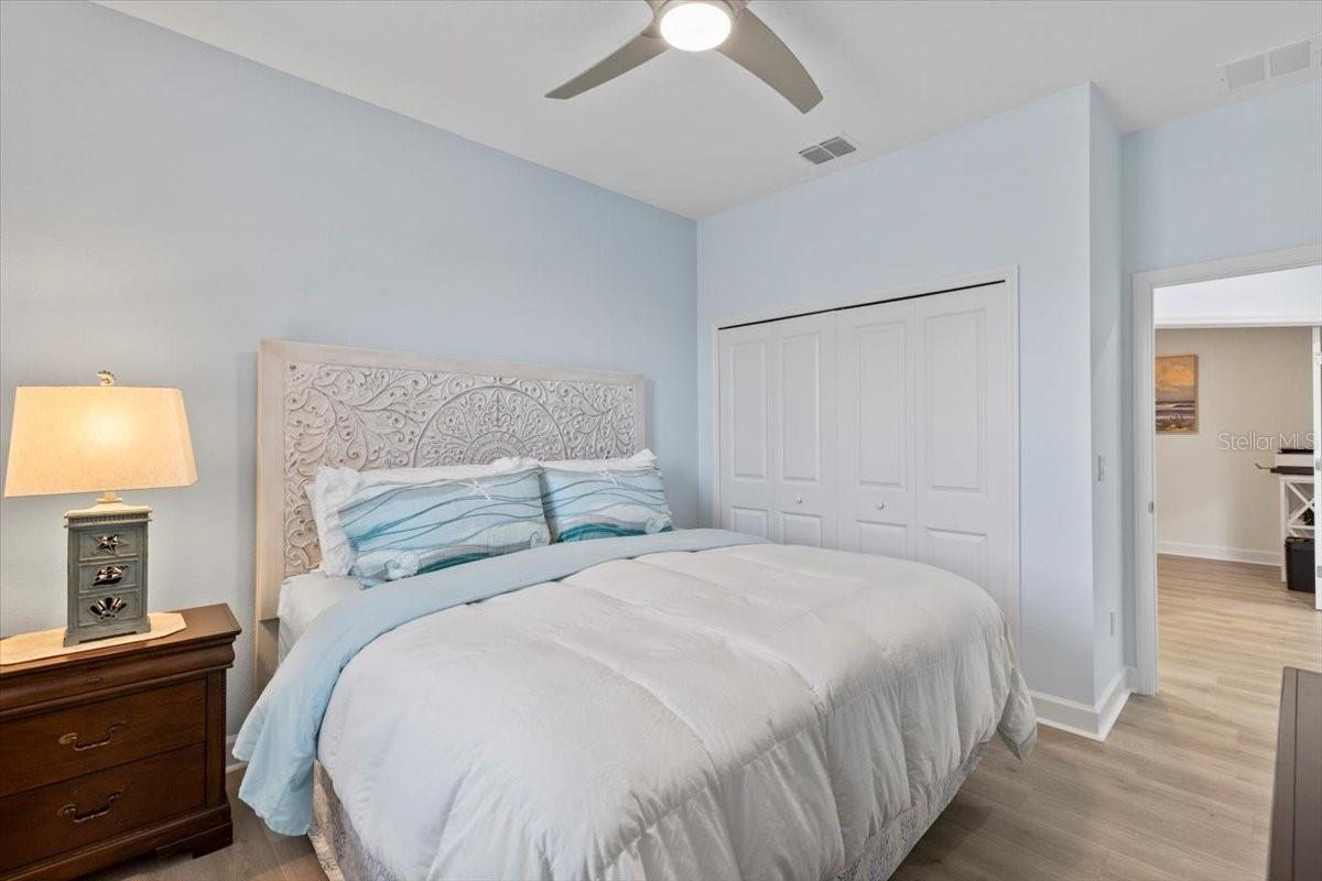 LATITUDE/DAYTONA BEACH CLOAR - Residential