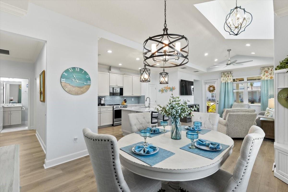 LATITUDE/DAYTONA BEACH CLOAR - Residential