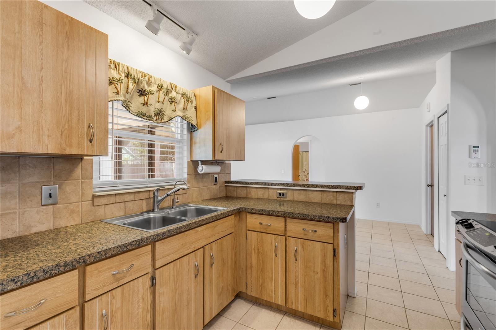 PORT ST JOHN UNIT 04 - Residential