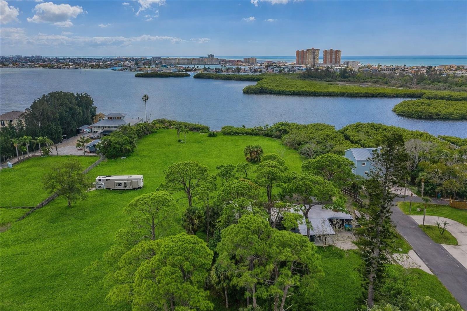 HARBOR VIEW 4 - Residential