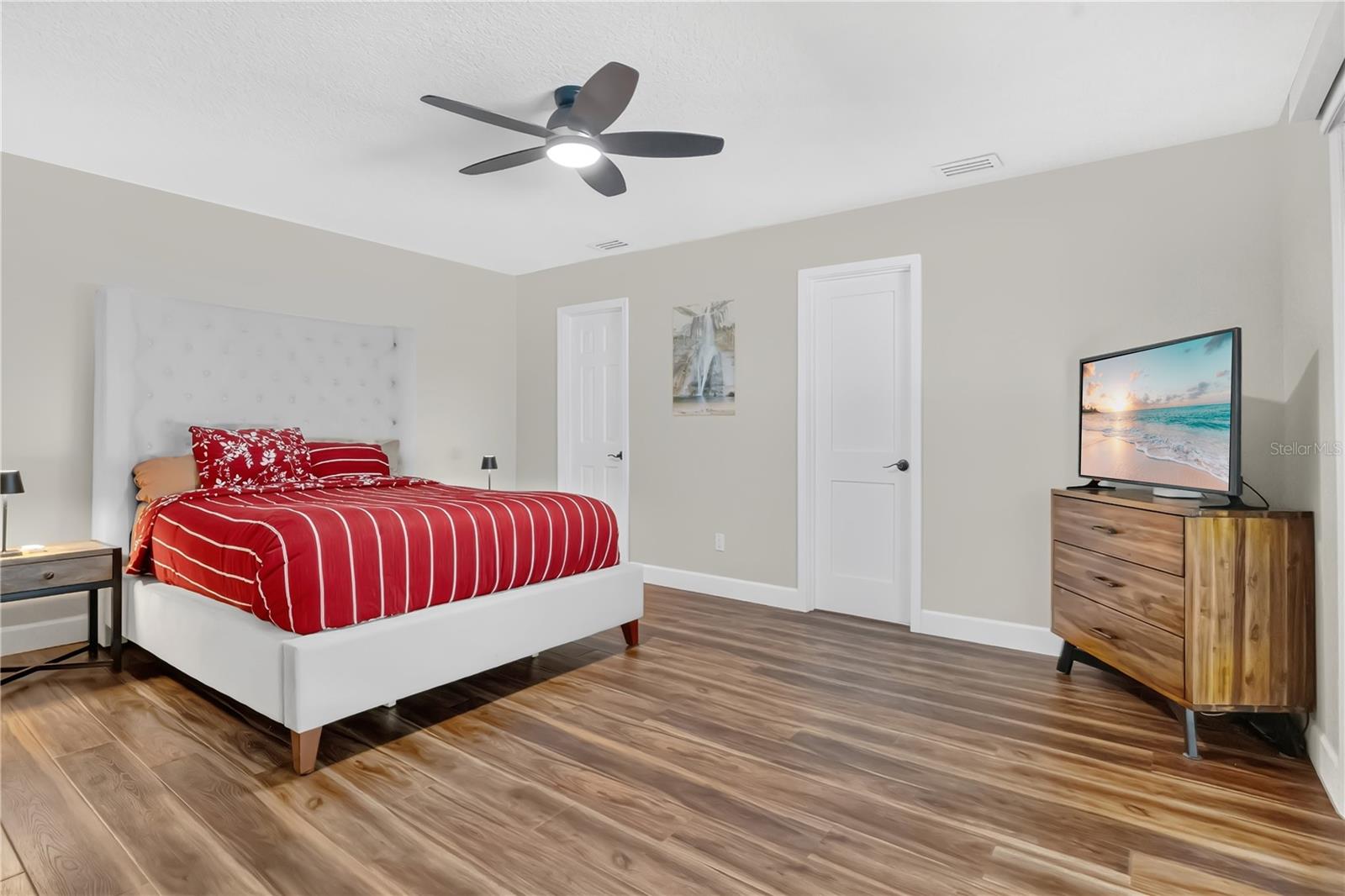 SWEETWATER OAKS SEC 11 - Residential