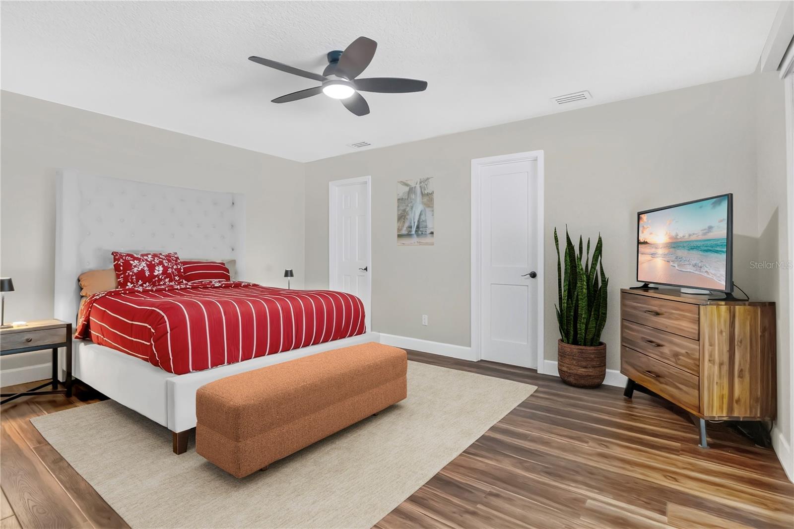 SWEETWATER OAKS SEC 11 - Residential