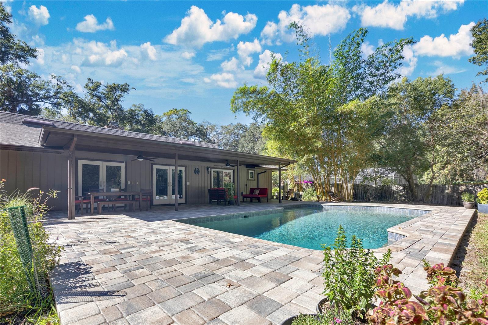 SWEETWATER OAKS SEC 11 - Residential