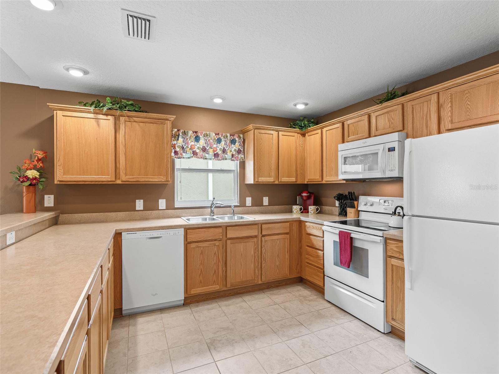 THE VILLAGES/VILLAGE OF FERNANDINA - Residential