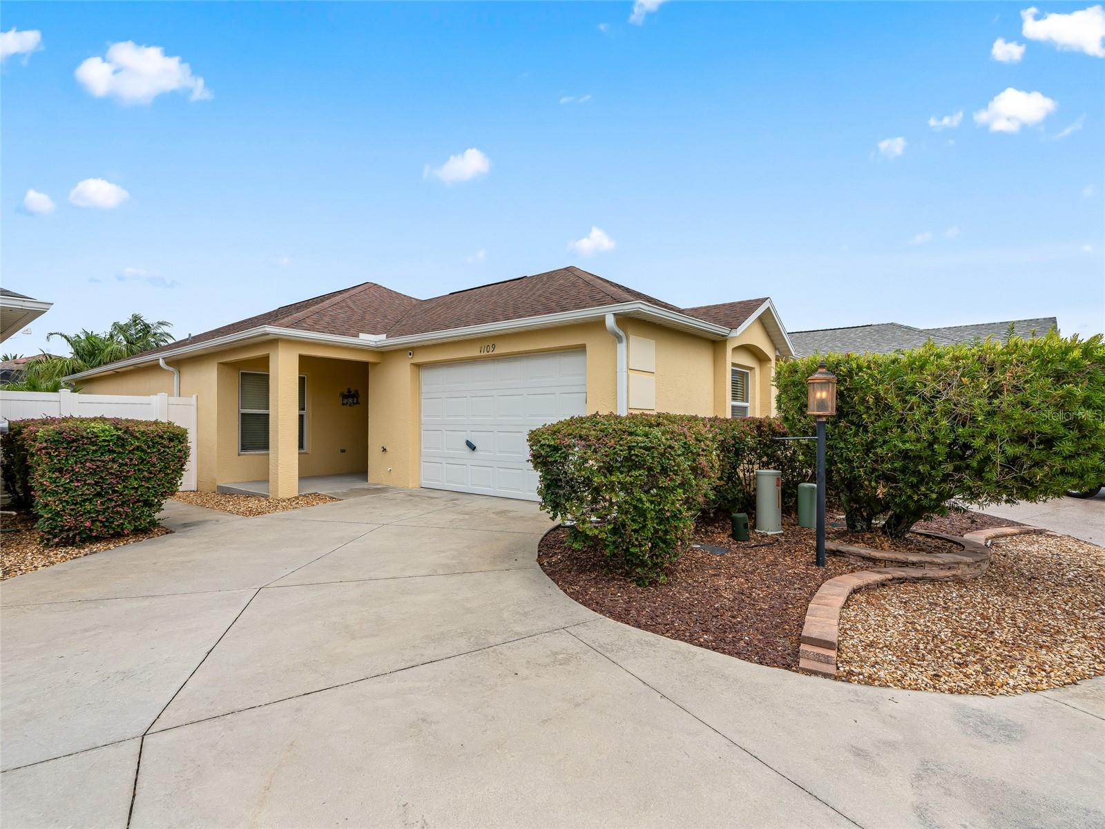 THE VILLAGES/VILLAGE OF FERNANDINA - Residential