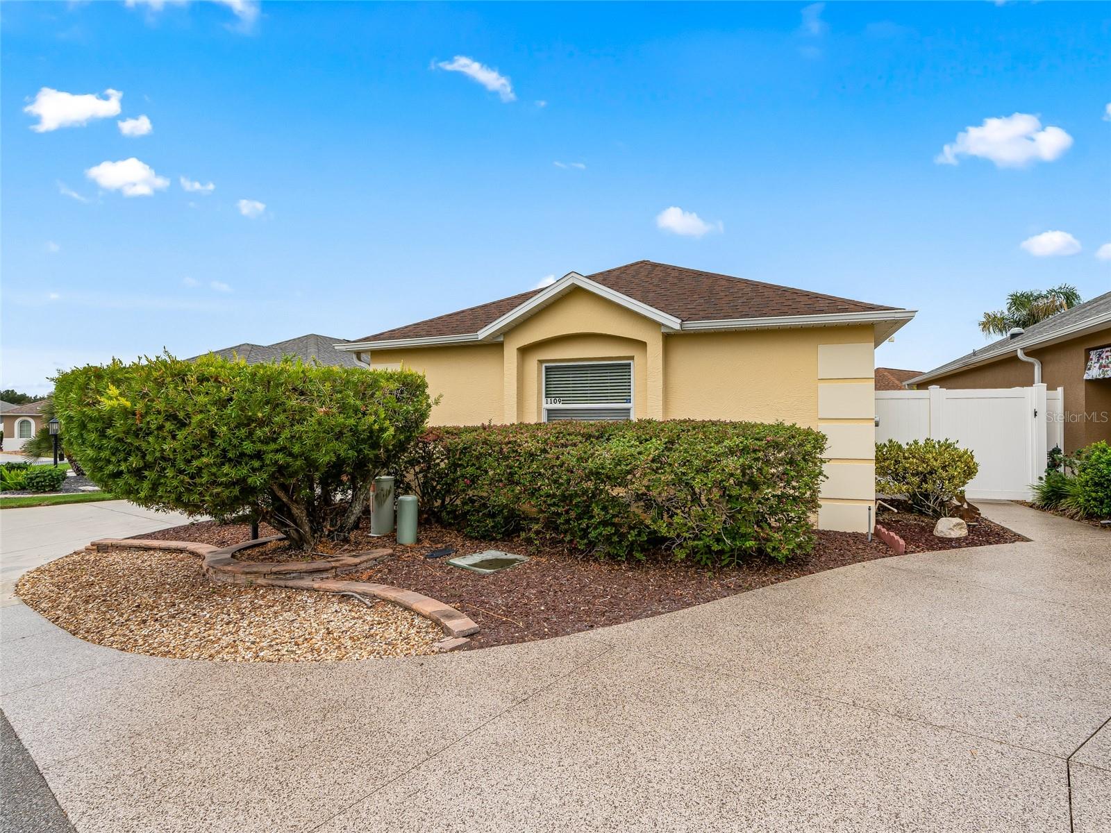 THE VILLAGES/VILLAGE OF FERNANDINA - Residential