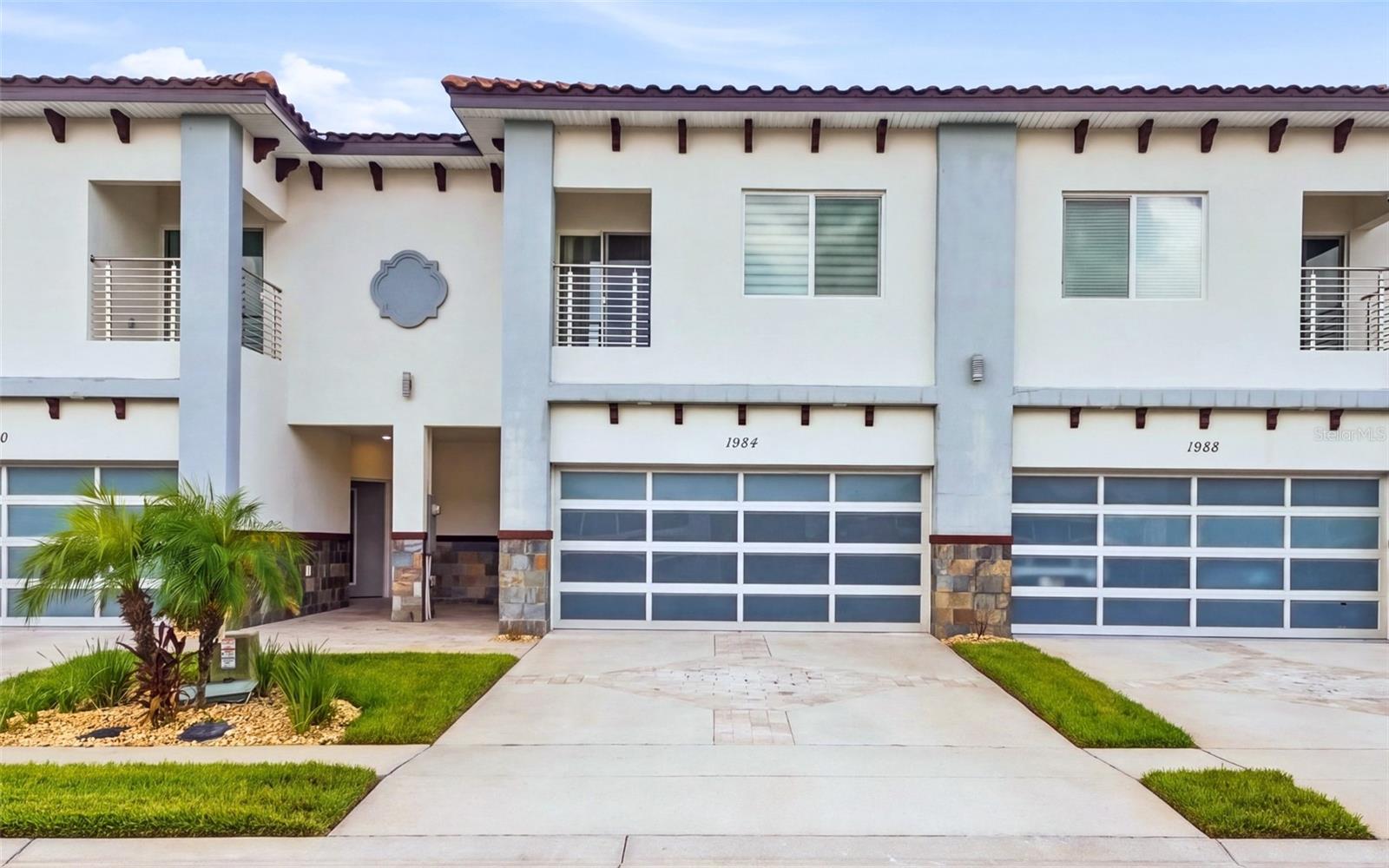 1984 GREENBRIAR TERRACE