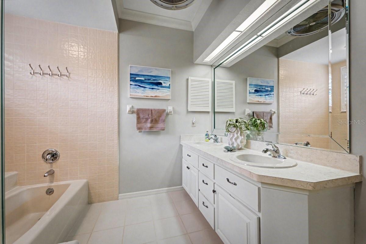 WEDGEWOOD AT SPRUCE CREEK - Residential