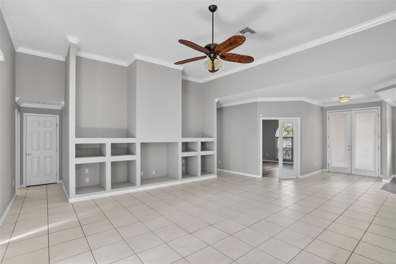 BAY HILL COVE - Residential