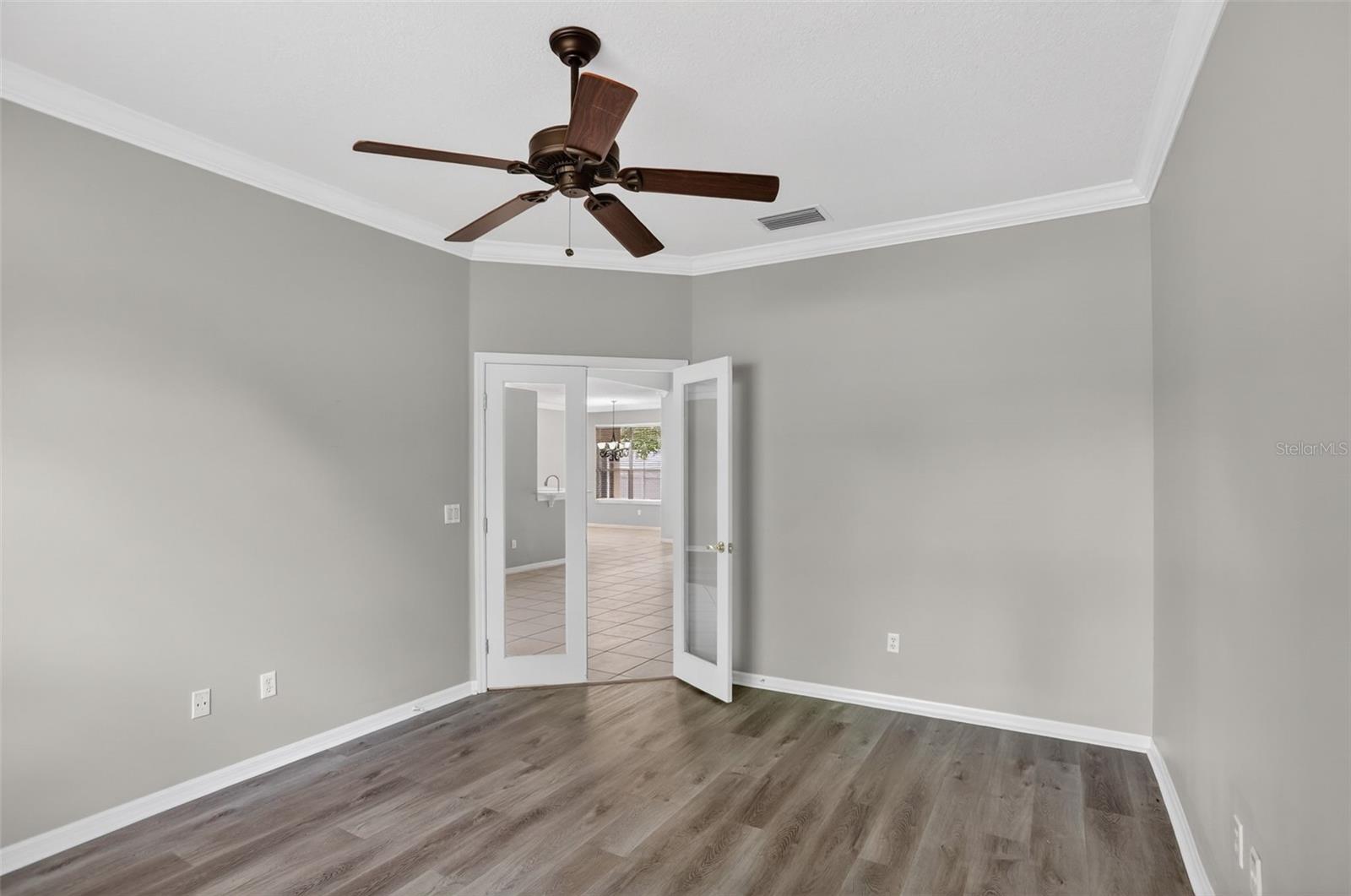 BAY HILL COVE - Residential