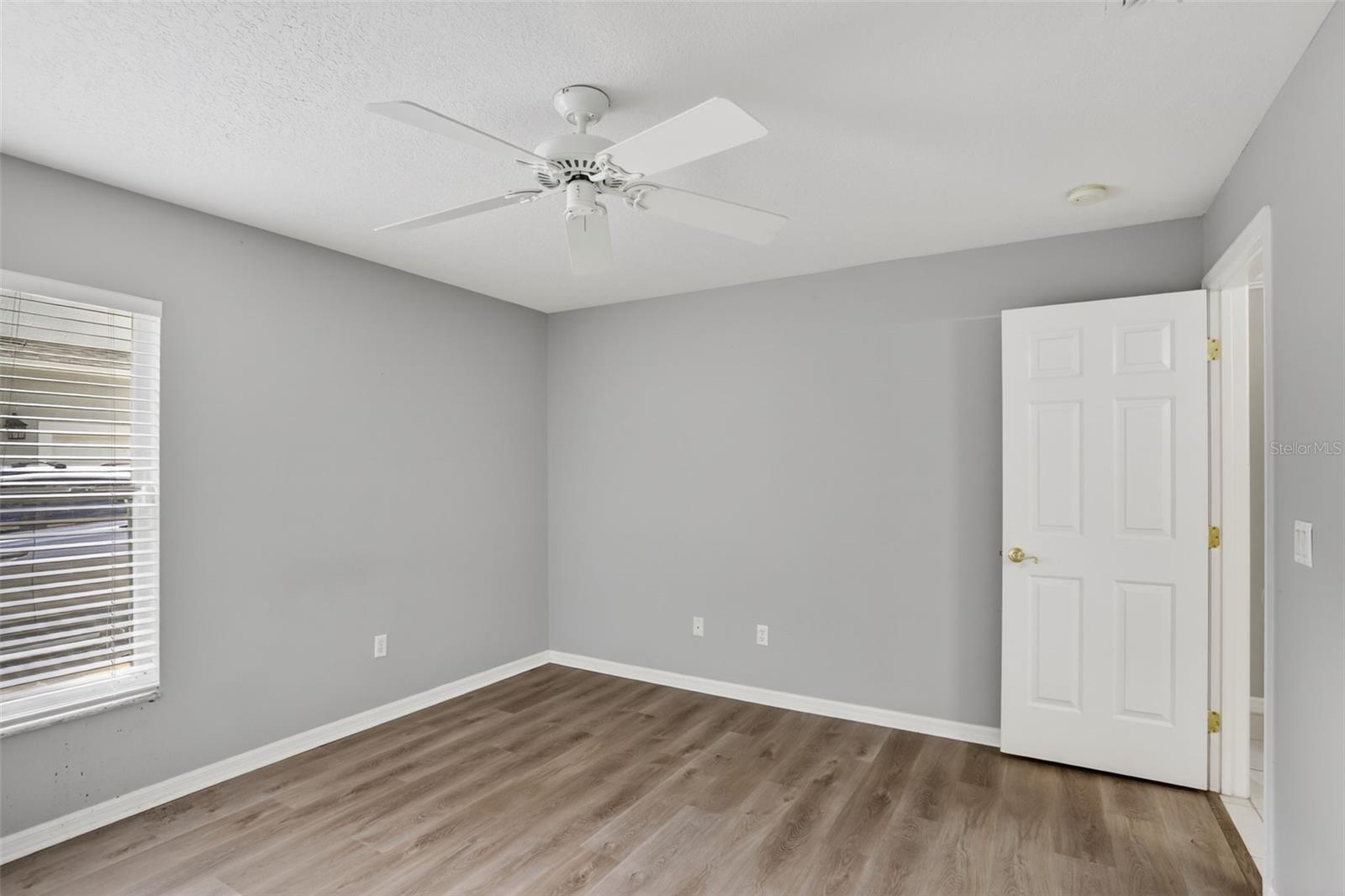 BAY HILL COVE - Residential