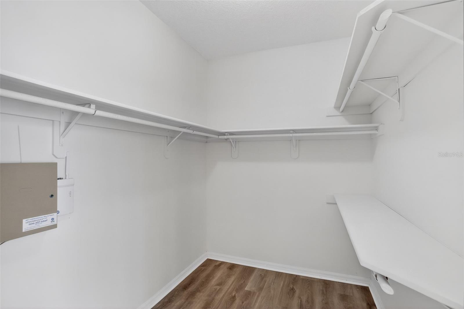 BAY HILL COVE - Residential