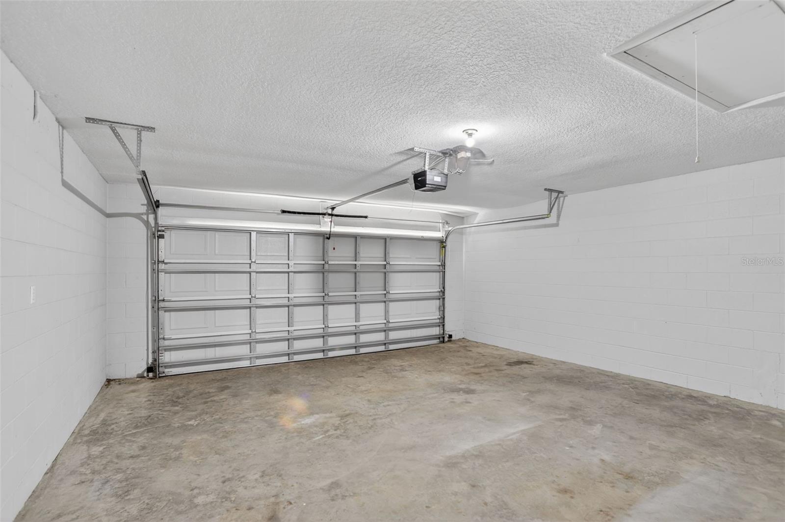 BAY HILL COVE - Residential