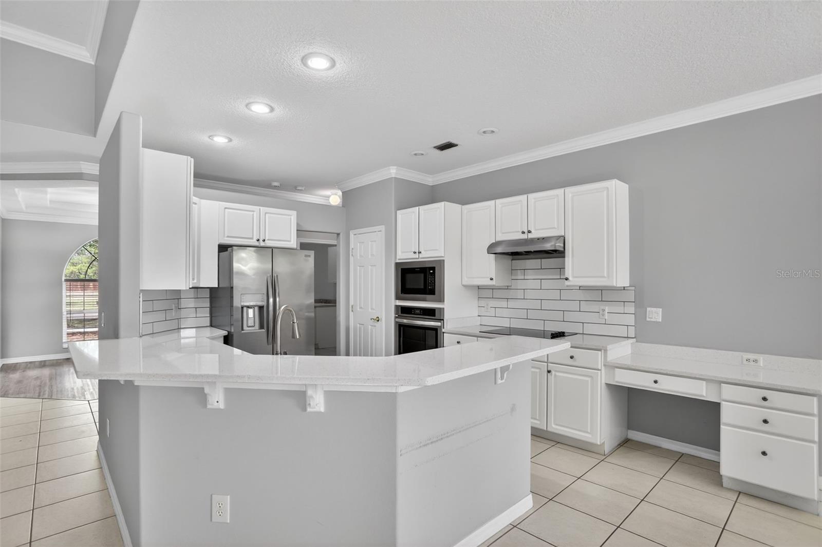 BAY HILL COVE - Residential