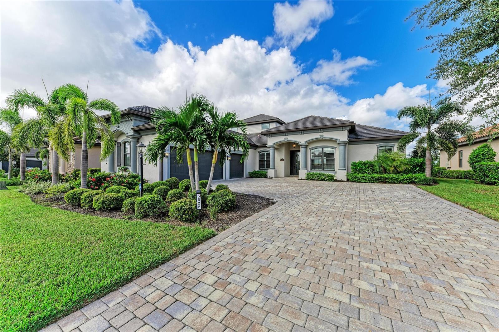 LAKEWOOD NATIONAL - Residential