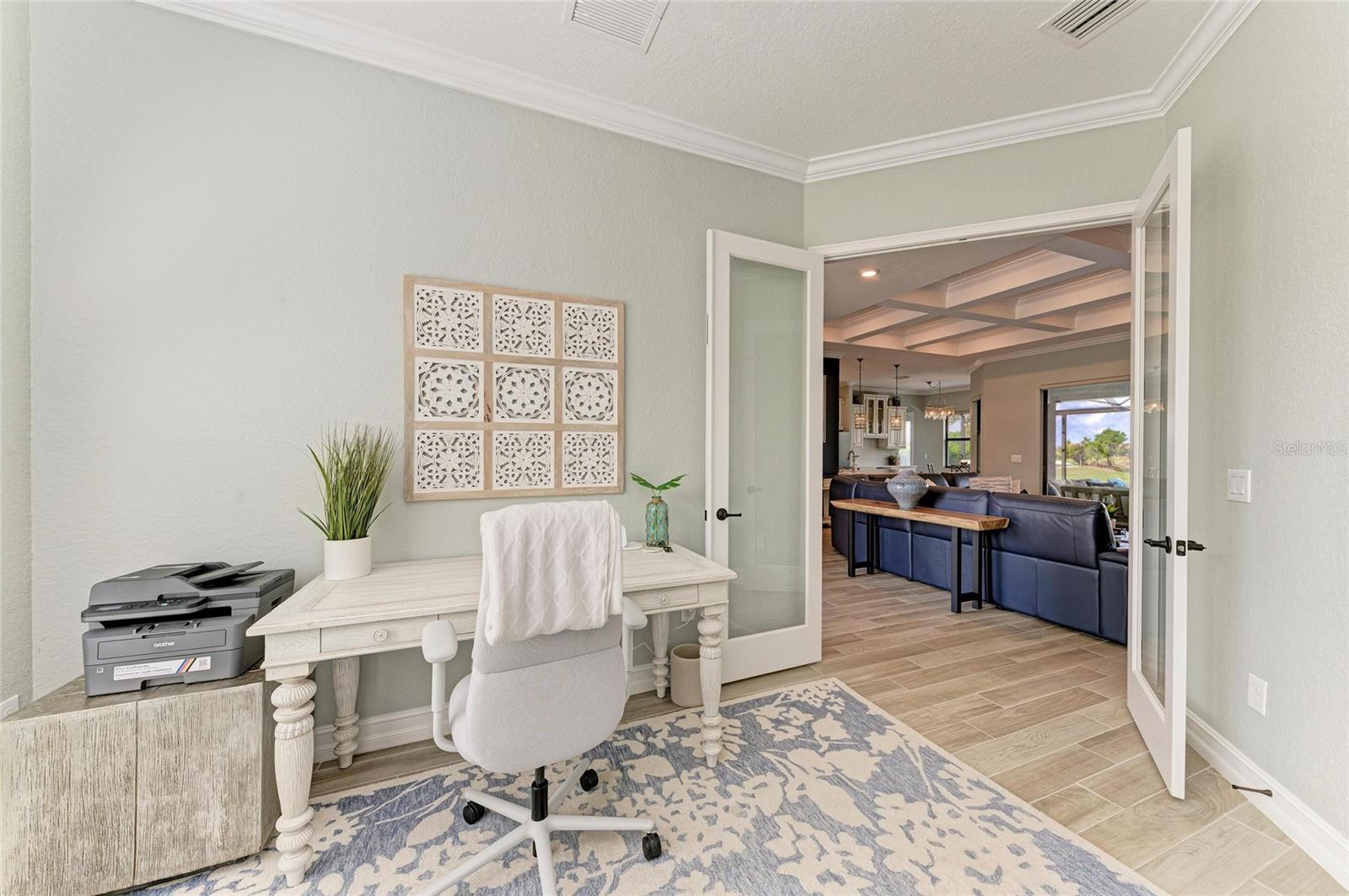 LAKEWOOD NATIONAL - Residential