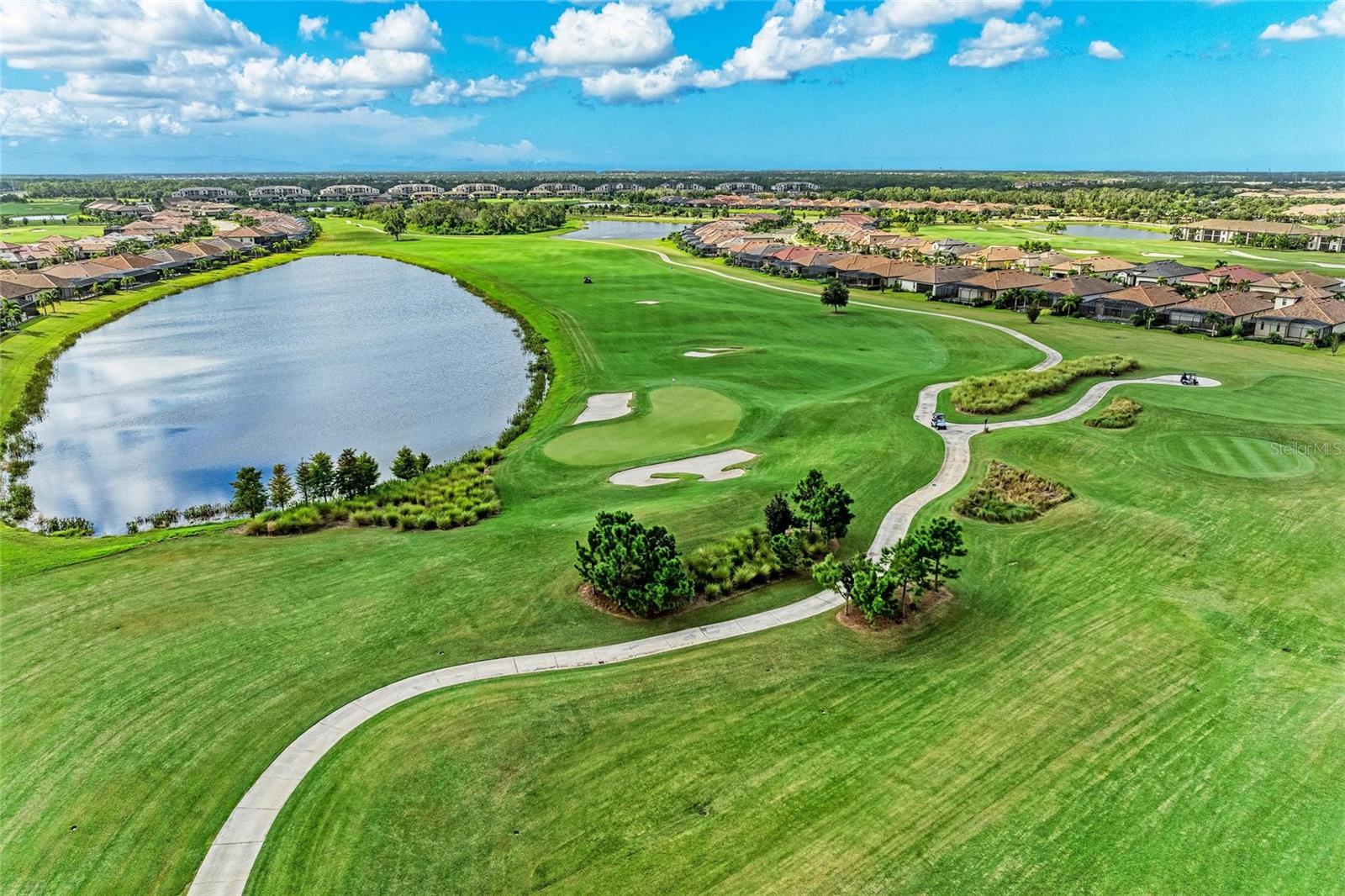 LAKEWOOD NATIONAL - Residential