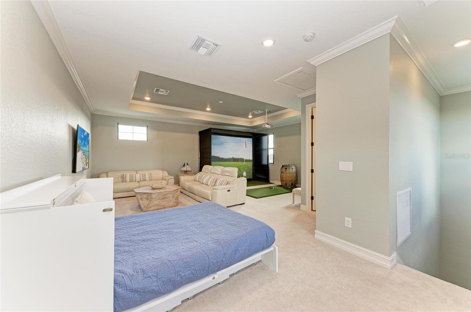 LAKEWOOD NATIONAL - Residential