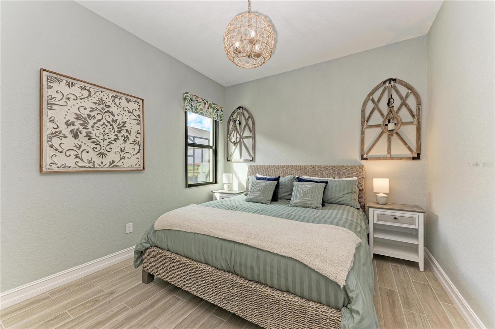 LAKEWOOD NATIONAL - Residential