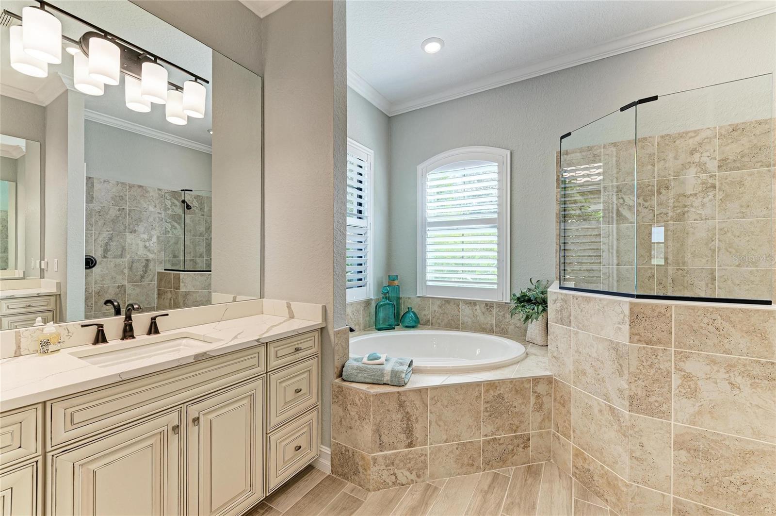LAKEWOOD NATIONAL - Residential