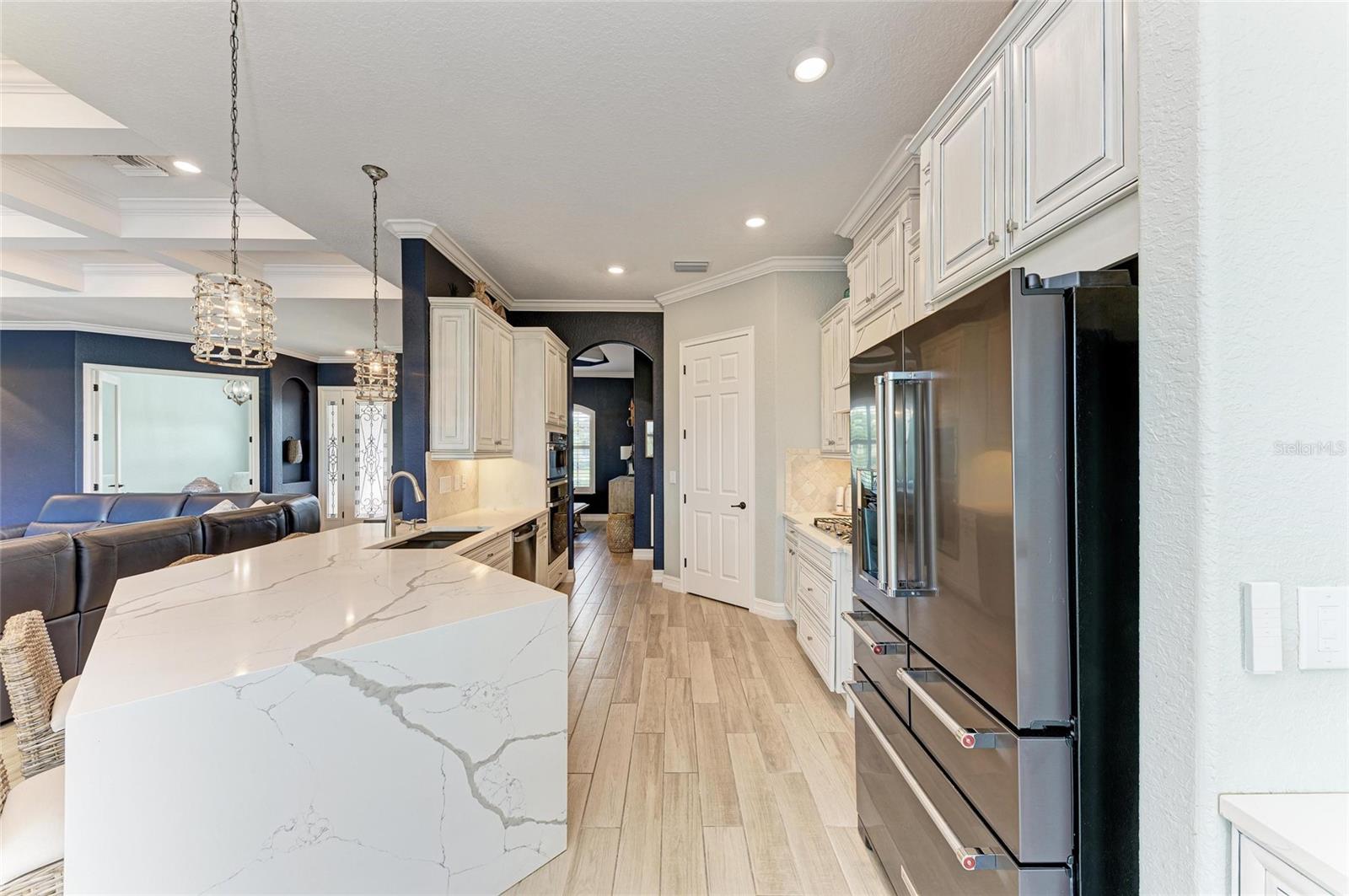LAKEWOOD NATIONAL - Residential