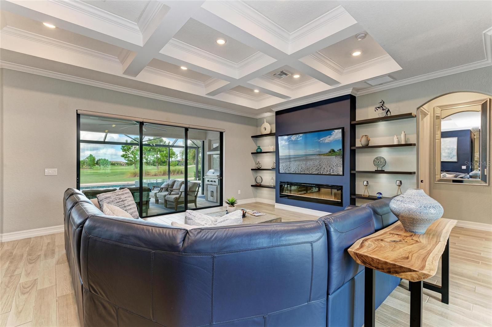 LAKEWOOD NATIONAL - Residential