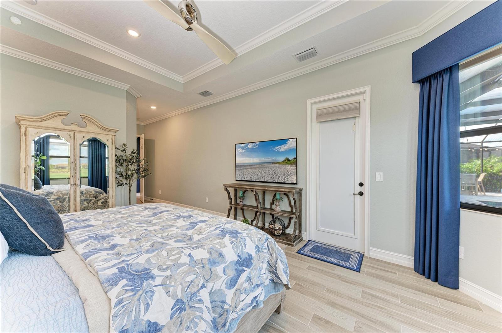 LAKEWOOD NATIONAL - Residential