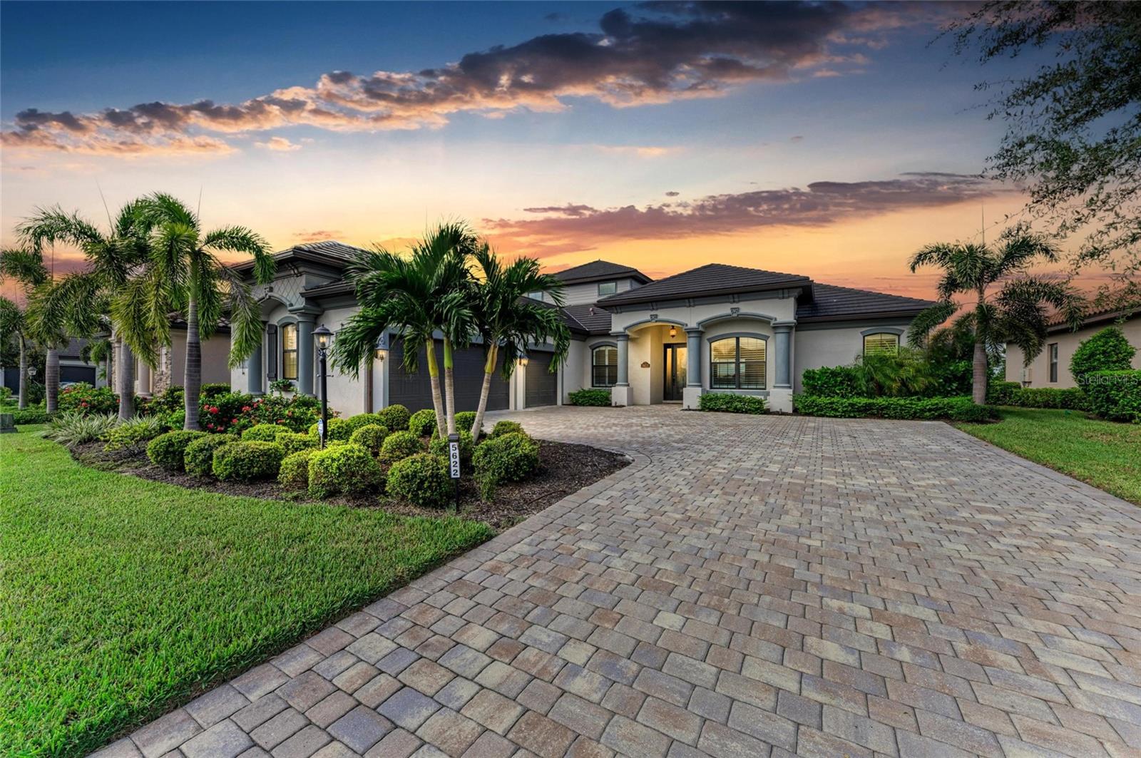 LAKEWOOD NATIONAL - Residential