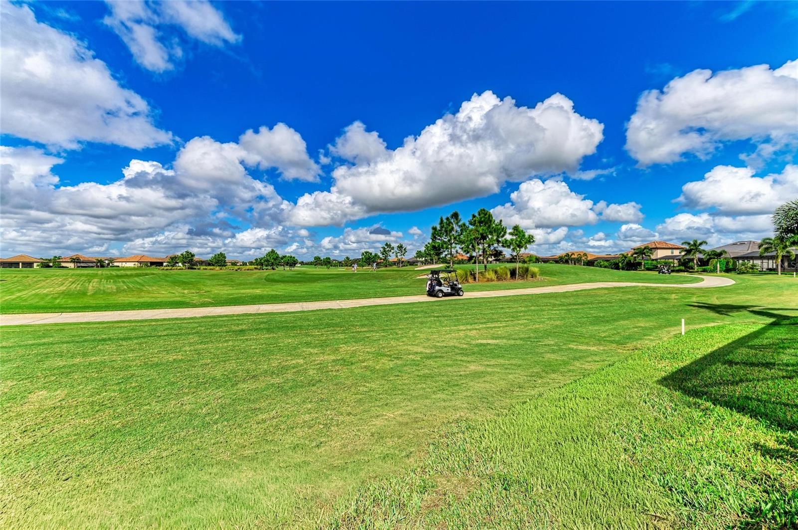 LAKEWOOD NATIONAL - Residential