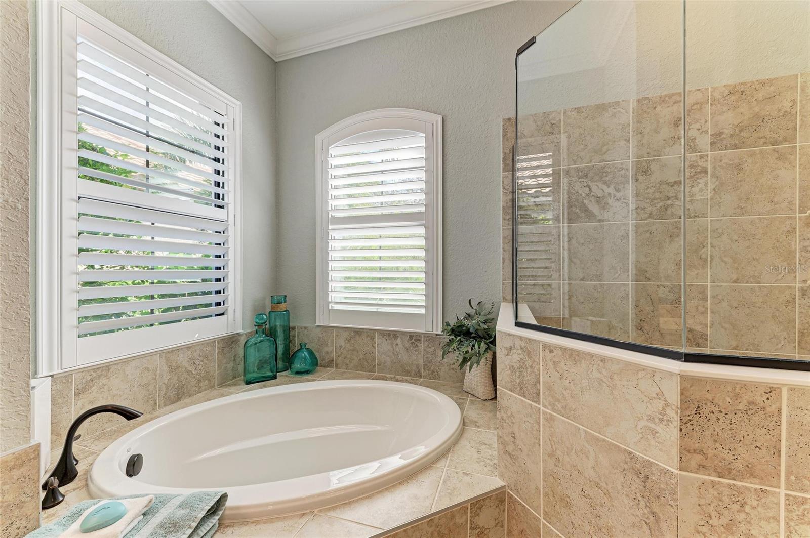 LAKEWOOD NATIONAL - Residential