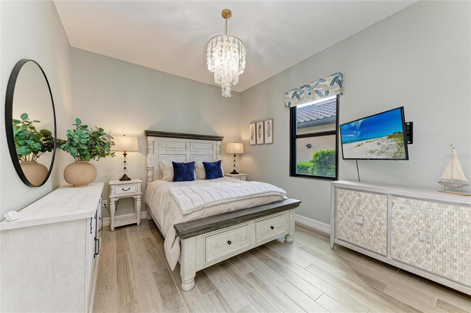 LAKEWOOD NATIONAL - Residential