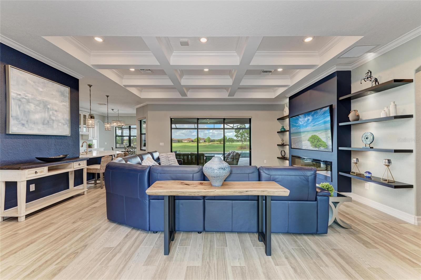 LAKEWOOD NATIONAL - Residential