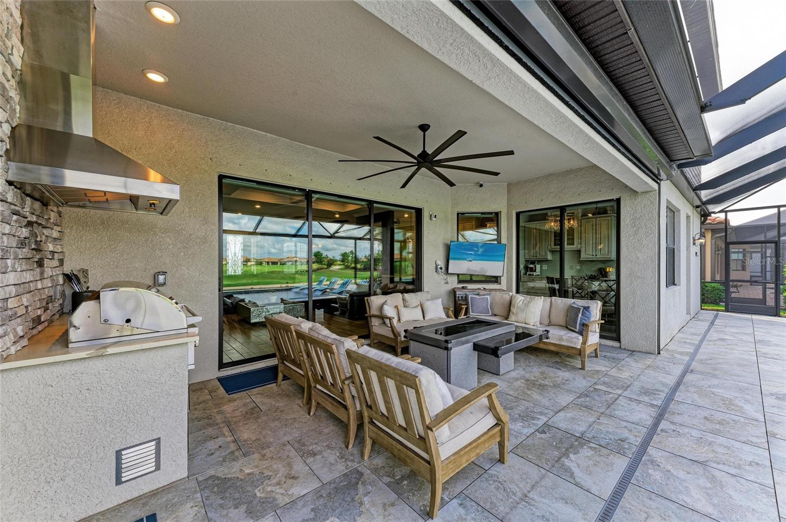 LAKEWOOD NATIONAL - Residential
