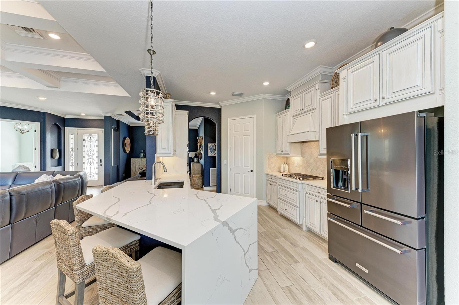 LAKEWOOD NATIONAL - Residential
