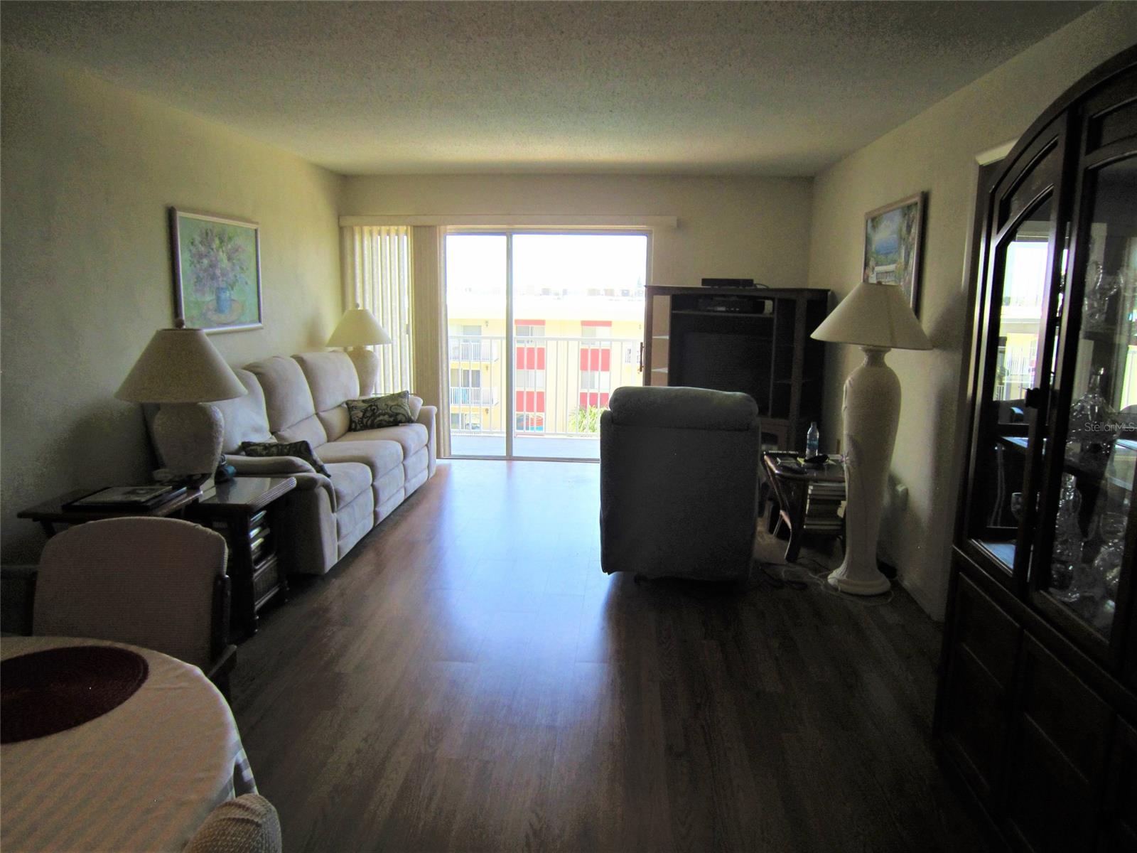 Riverside Condo - Residential